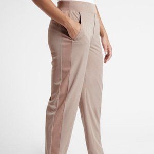Athleta Brooklyn Textured Ankle Pant in Mocha Latte
